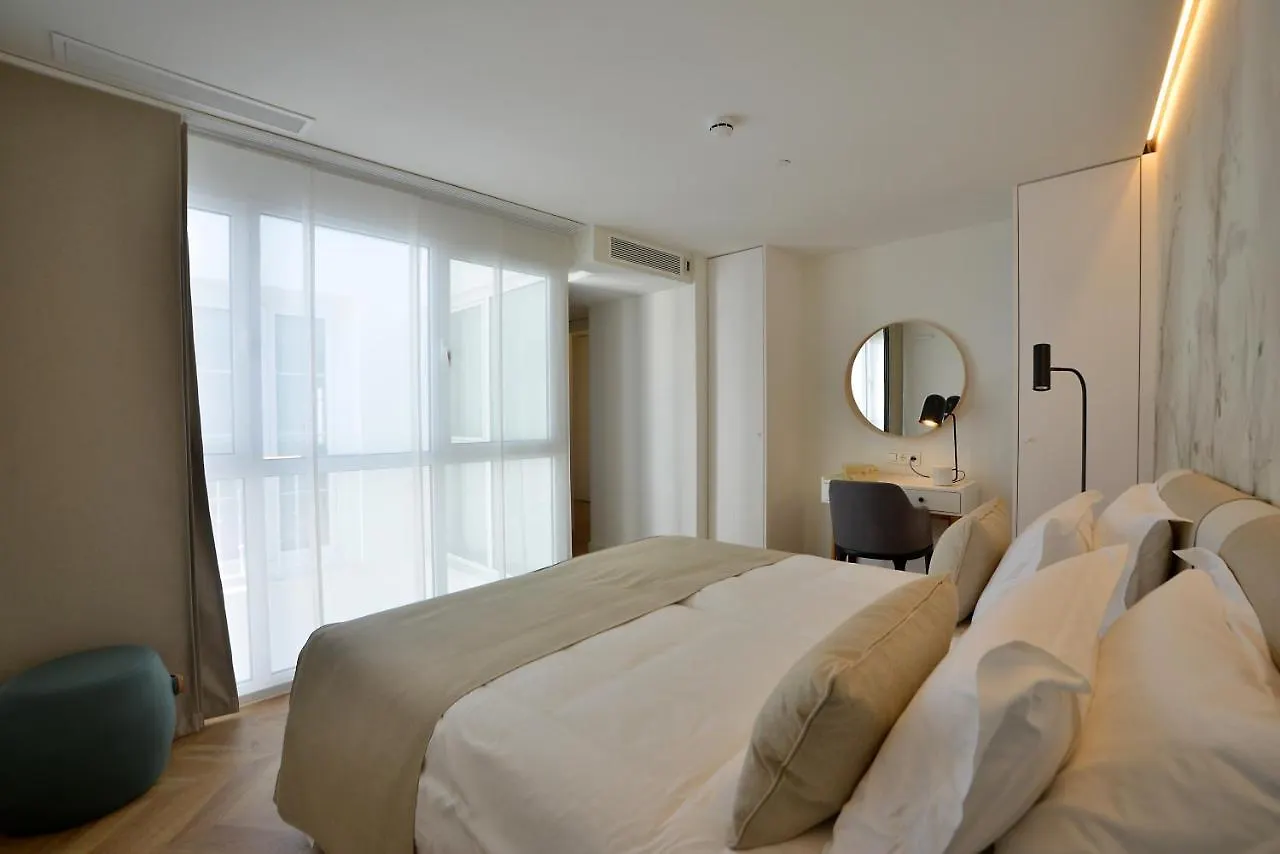 Apartahotel Plaza Mina Suites Cádiz