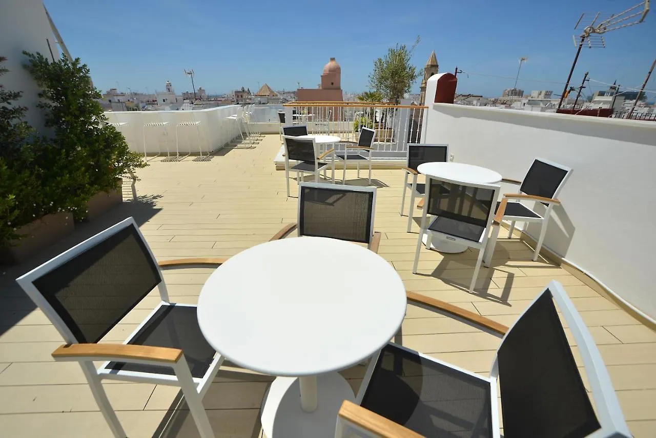 Apartahotel Plaza Mina Suites Cádiz